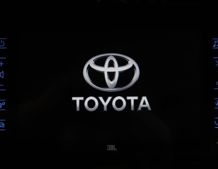 Toyota Prius 18