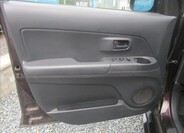 Daihatsu Materia 14