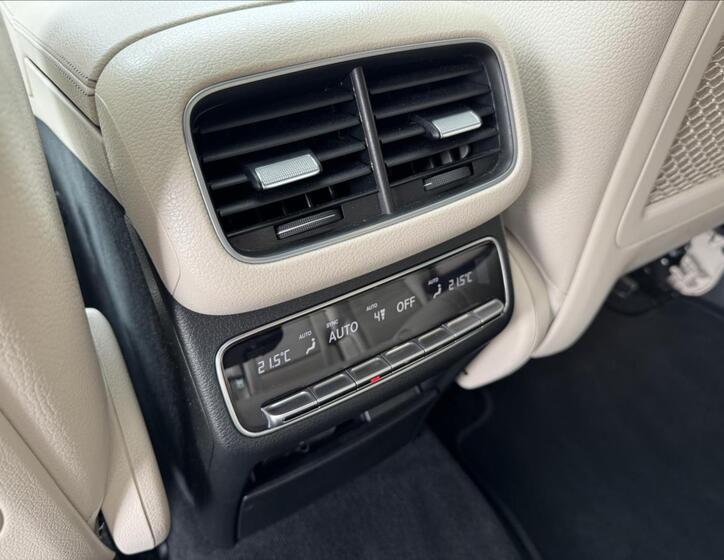 Mercedes-Benz GLS 33