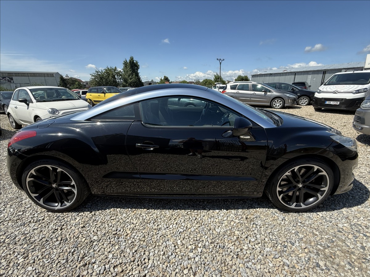 Peugeot RCZ