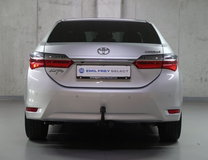 Toyota Corolla 6