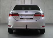 Toyota Corolla 6