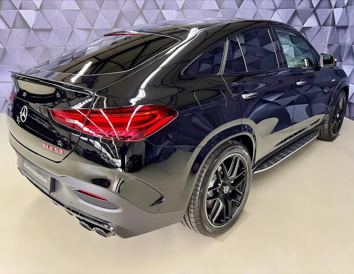 Mercedes-Benz GLE 6