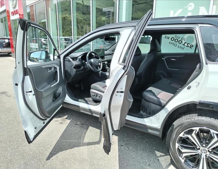 Toyota RAV4 4