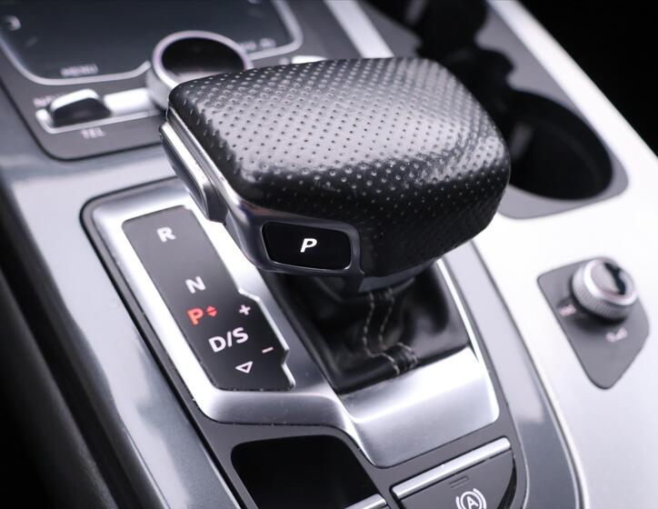 Audi Q7 36