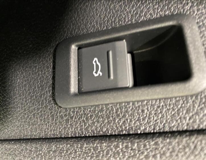 Audi Q3 14