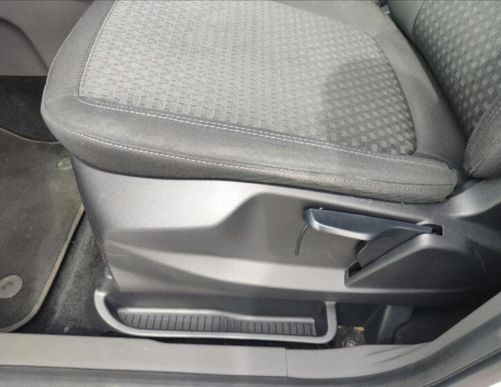 Ford Tourneo Connect 19