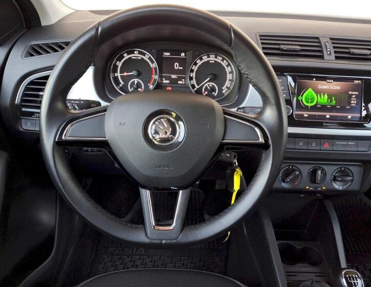 Škoda Fabia 15