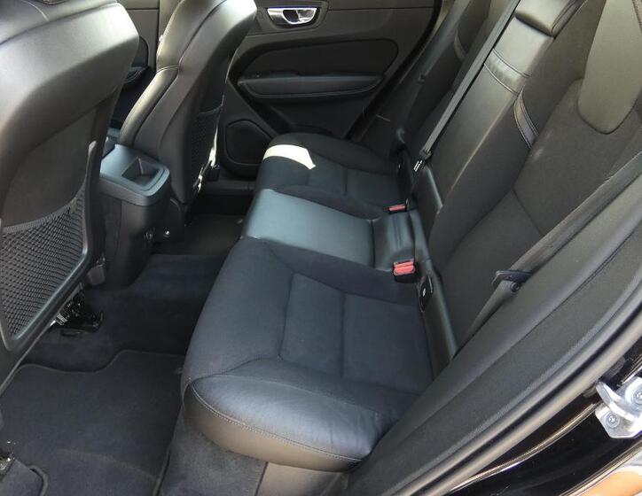 Volvo XC60 18