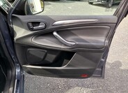 Ford S-MAX 32