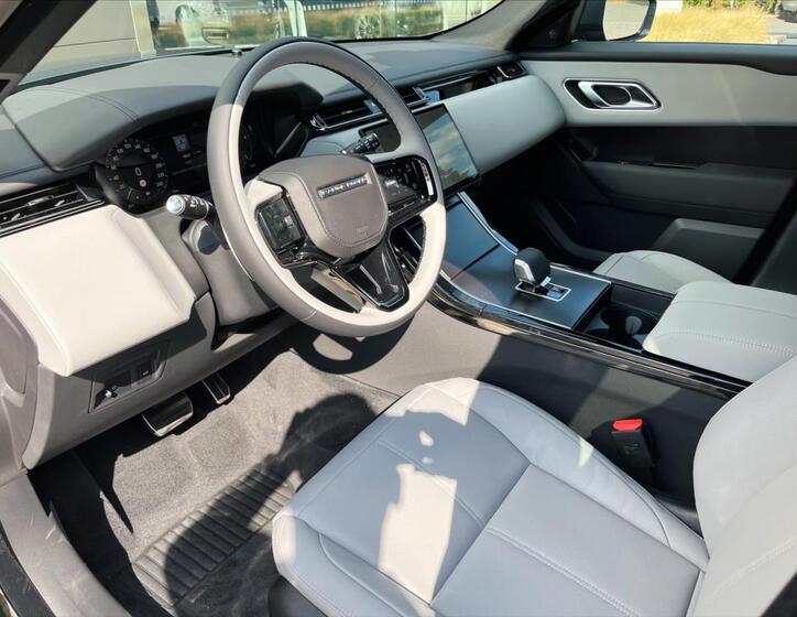 Land Rover Range Rover Velar 7