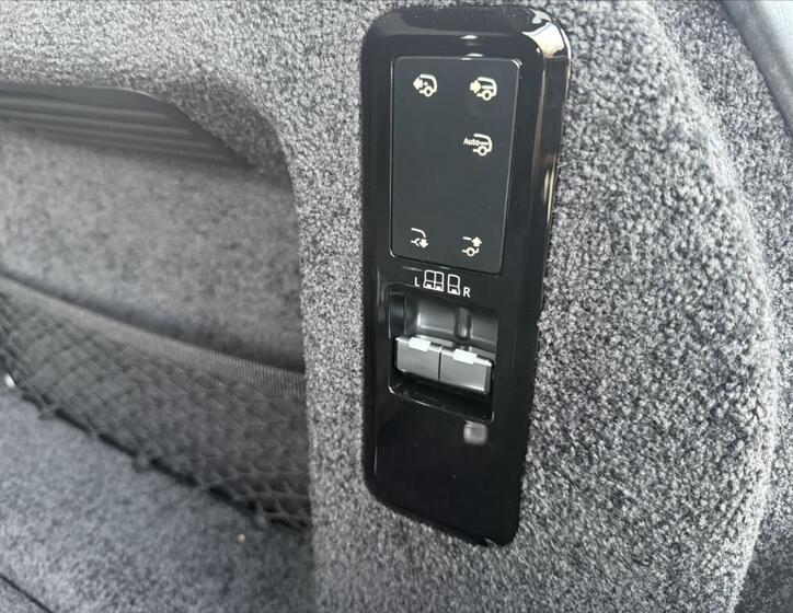 Land Rover Range Rover 24