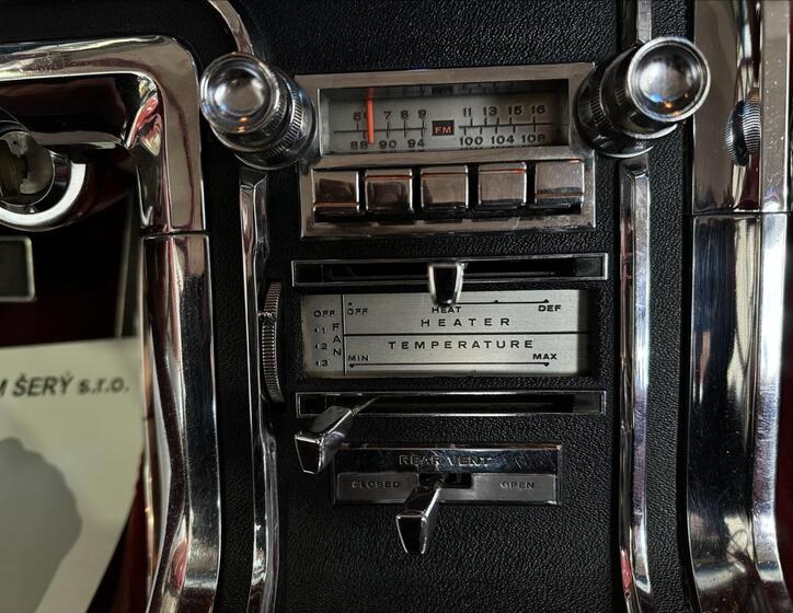 Ford Thunderbird 34