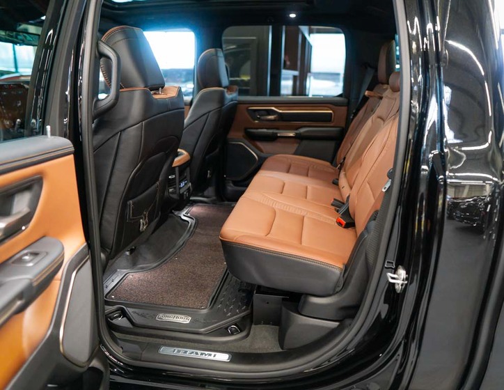 Dodge RAM 36