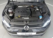 Volkswagen Golf 28