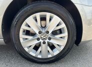 Volkswagen Golf 17