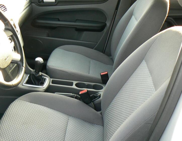 Ford Focus 11