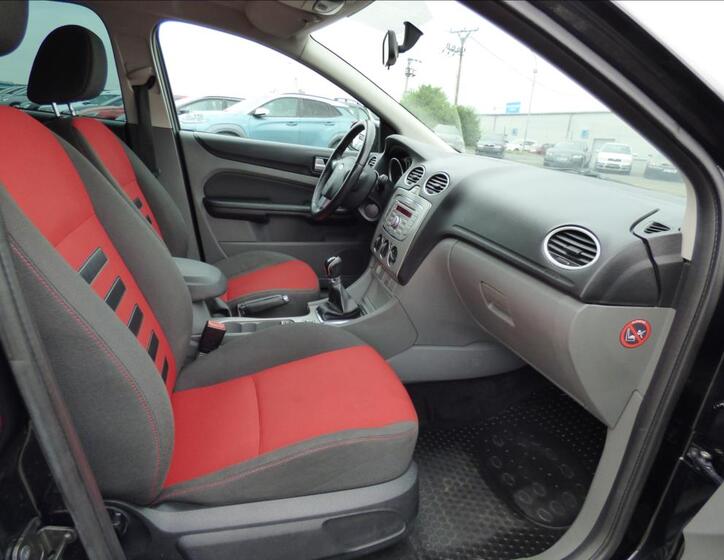 Ford Focus 35