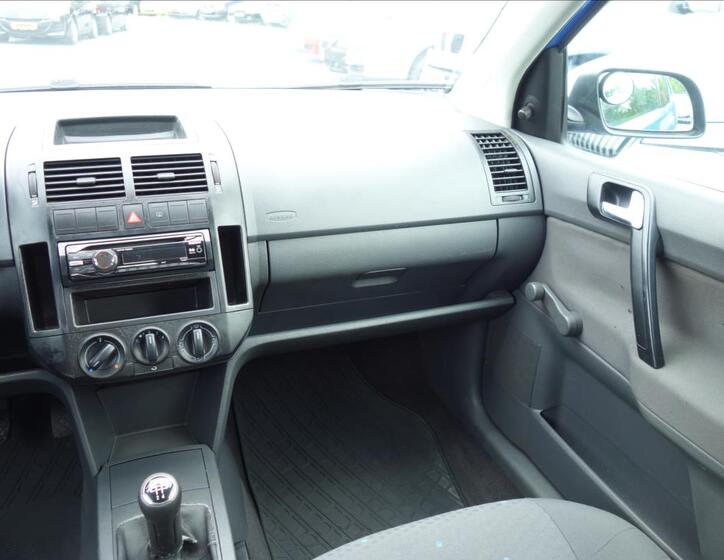 Volkswagen Polo 17