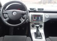 Volkswagen Passat 9