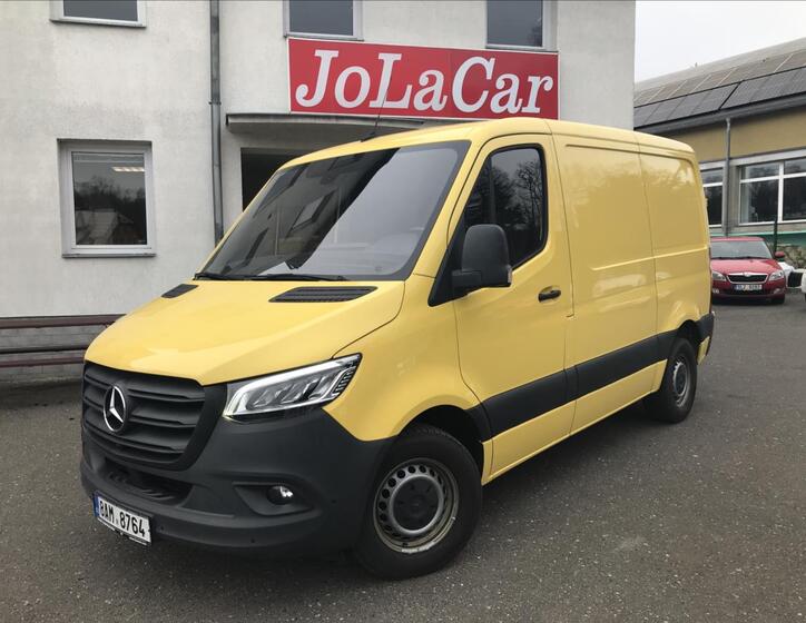 Mercedes-Benz Sprinter 1