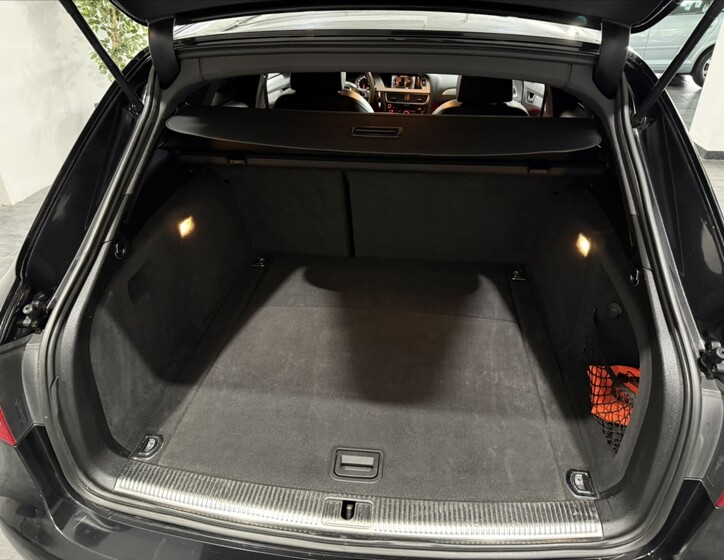Audi A4 25
