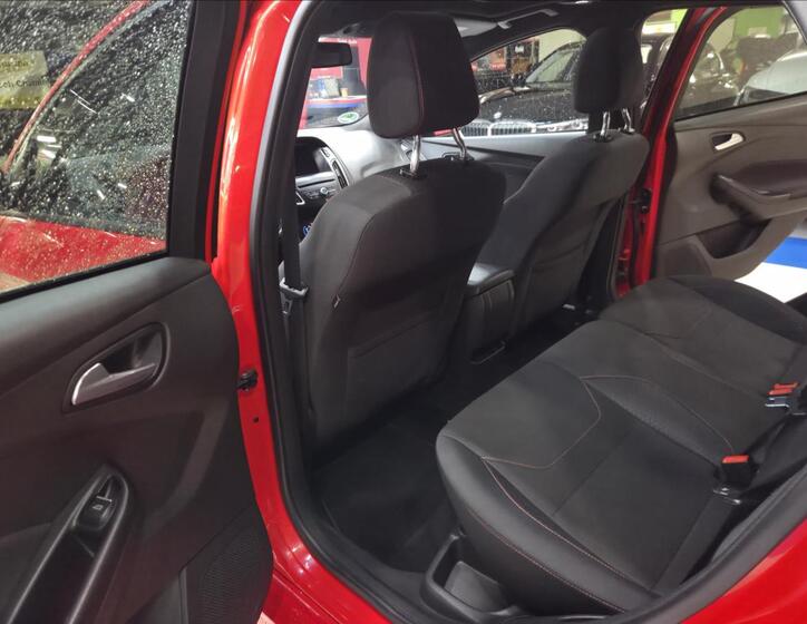 Ford Focus 15