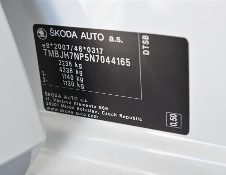 Škoda Superb 15