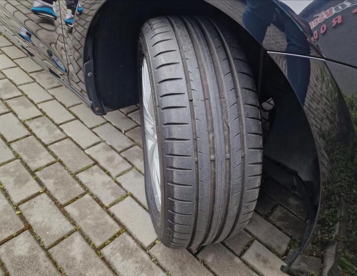 Volkswagen Golf 46