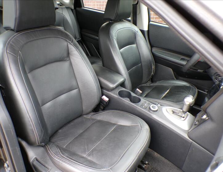 Nissan Qashqai 22
