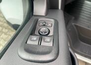 Nissan Interstar 17