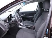 Chevrolet Cruze 10
