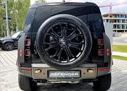 Land Rover Defender 5