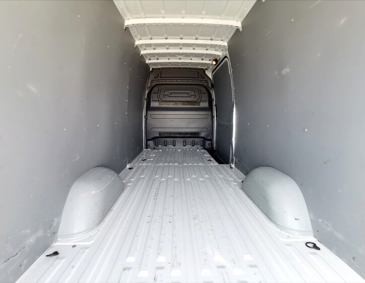 Mercedes-Benz Sprinter 19