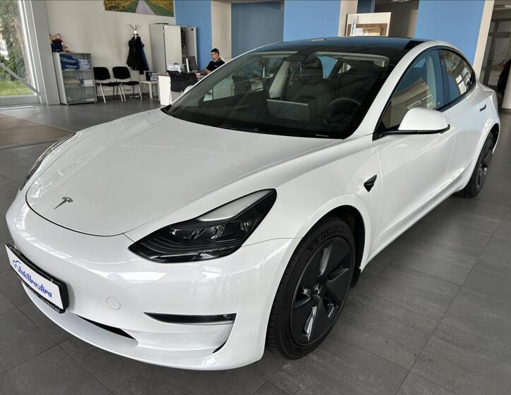 Tesla Model 3 3