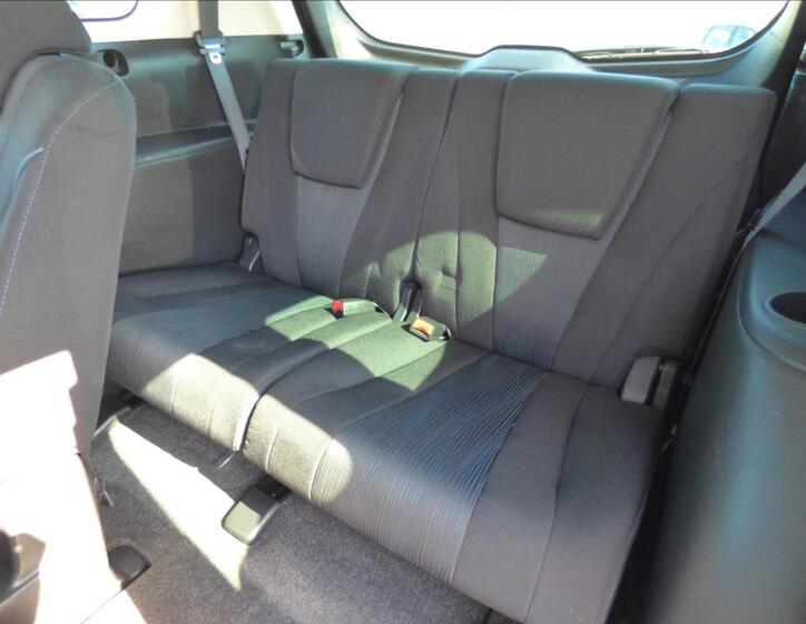 Mazda 5 35
