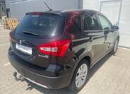 Suzuki SX4 S-Cross 4