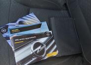 Opel Vivaro 41