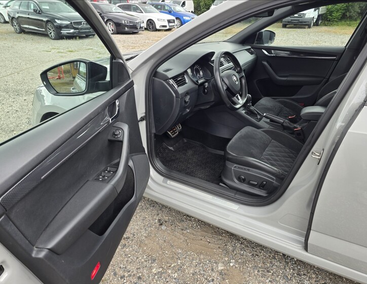 Škoda Octavia 11