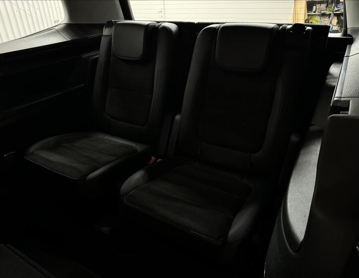 Volkswagen Sharan 33