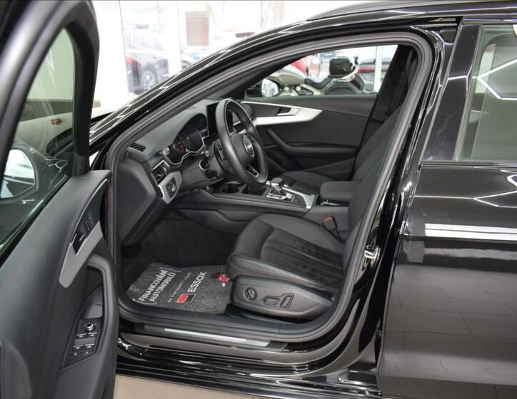 Audi A4 10