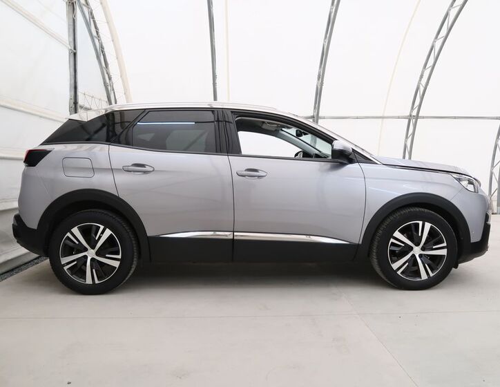Peugeot 3008 5