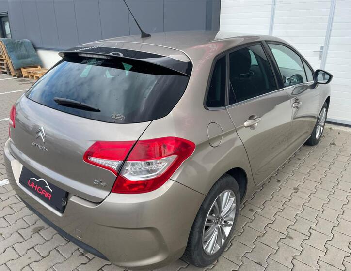 Citroën C4 4