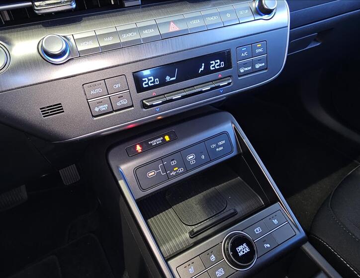 Hyundai Kona 7