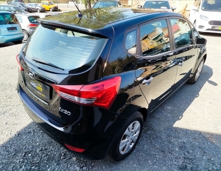 Hyundai ix20 5