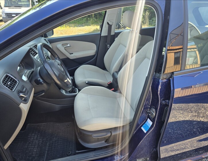 Volkswagen Polo 11
