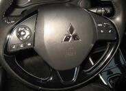 Mitsubishi Outlander 32