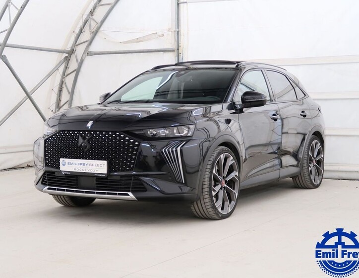 DS Automobiles DS7 Crossback 1