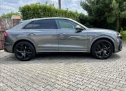 Audi RS Q8 6