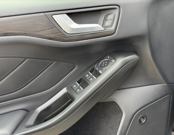Ford Focus 18